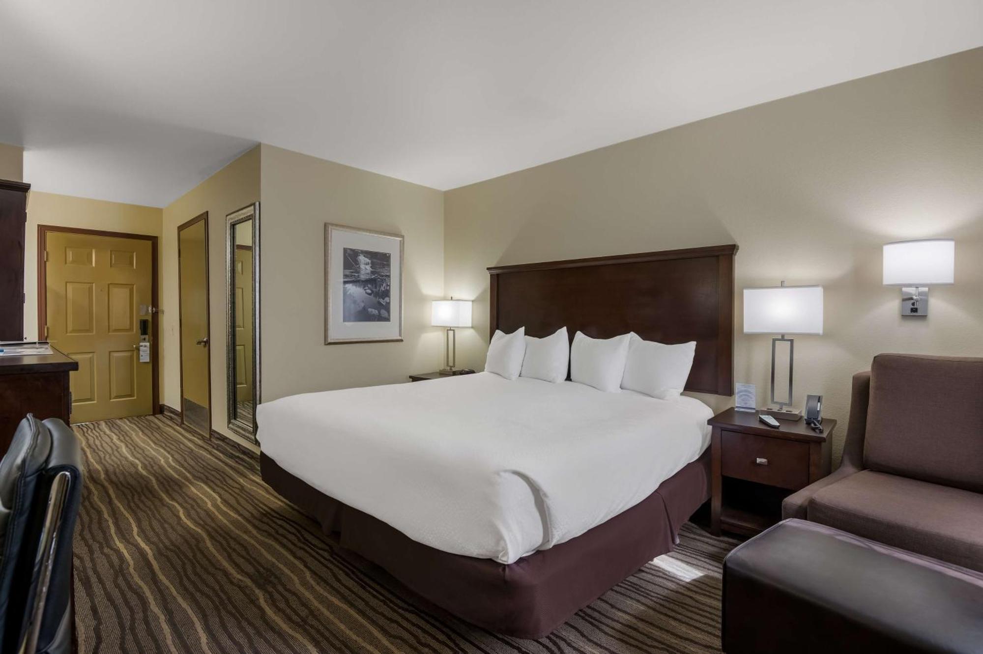 Best Western Cottage Grove Inn Bagian luar foto