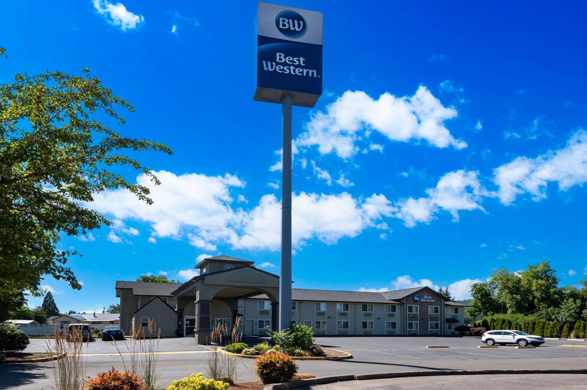 Best Western Cottage Grove Inn Bagian luar foto