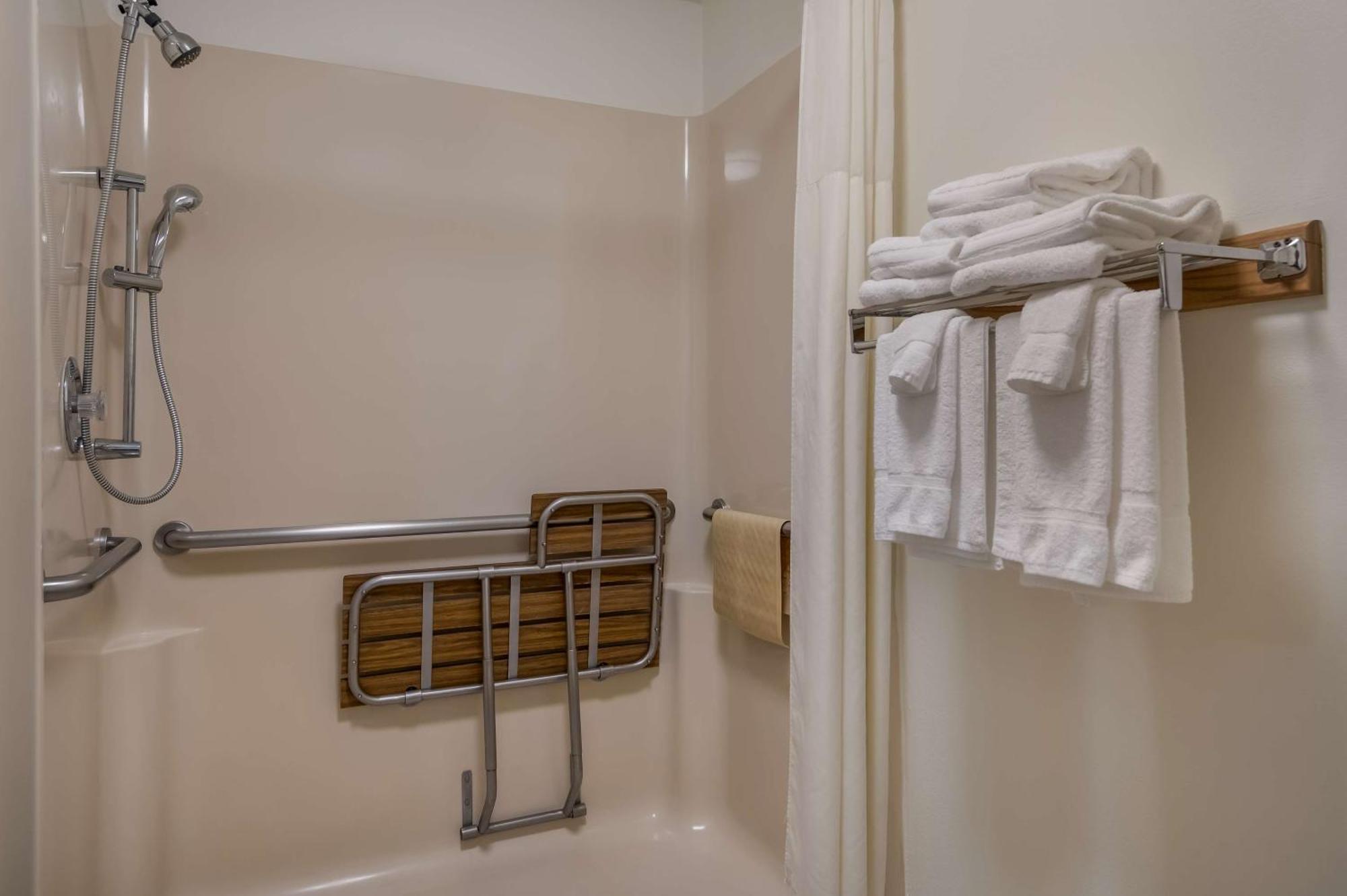 Best Western Cottage Grove Inn Bagian luar foto