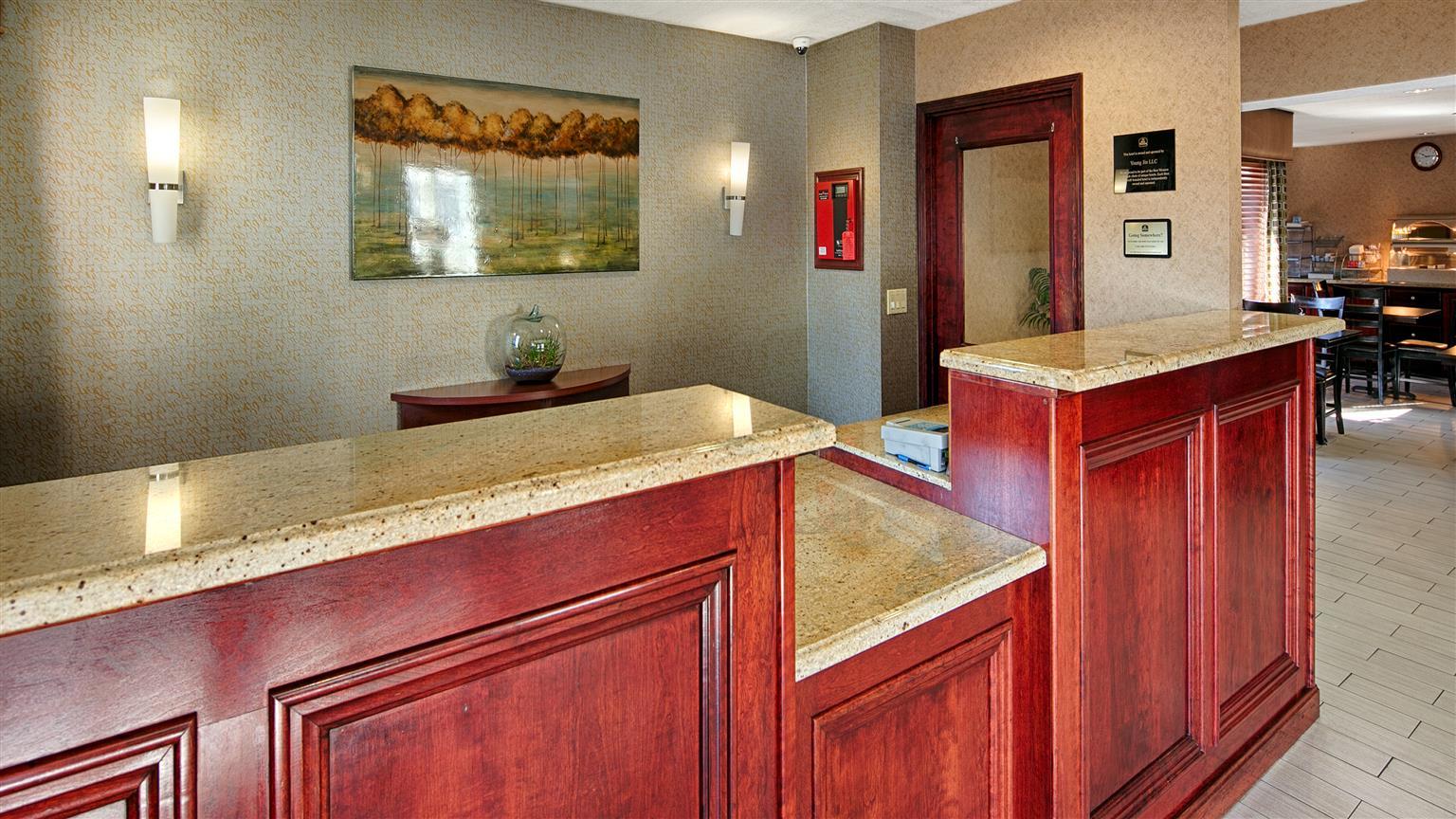 Best Western Cottage Grove Inn Bagian luar foto