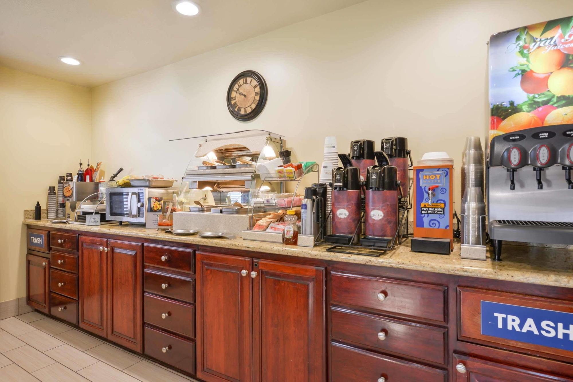 Best Western Cottage Grove Inn Bagian luar foto