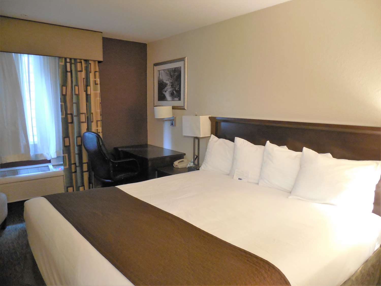 Best Western Cottage Grove Inn Bagian luar foto