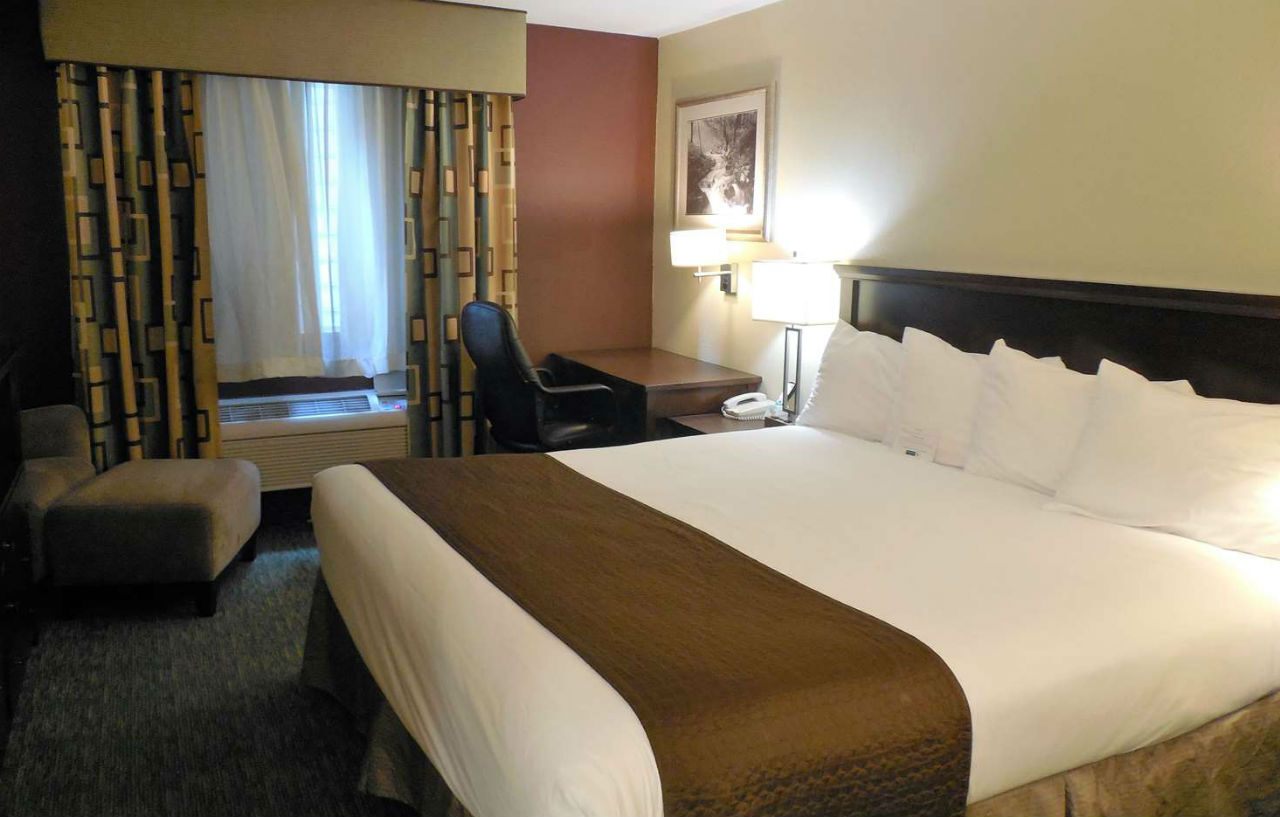 Best Western Cottage Grove Inn Bagian luar foto